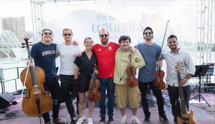 Frequent Flyers band photo